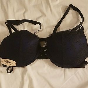 New with tags Victoria's Secret 34C push up